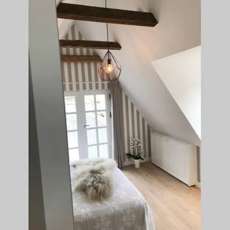 Nyt! Penthouselejlighed Nu Med Altan Og Havneudsigt *